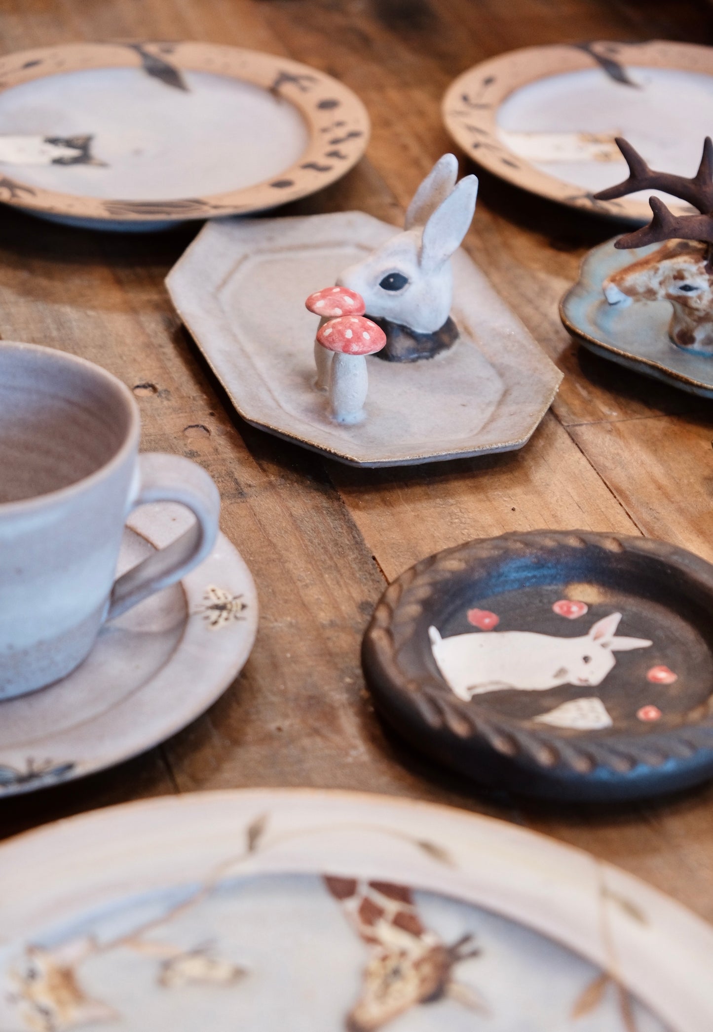 Artisans-森安幸代 Acne Pottery Studio Handmade Accessory Plate Rabbit Brate
