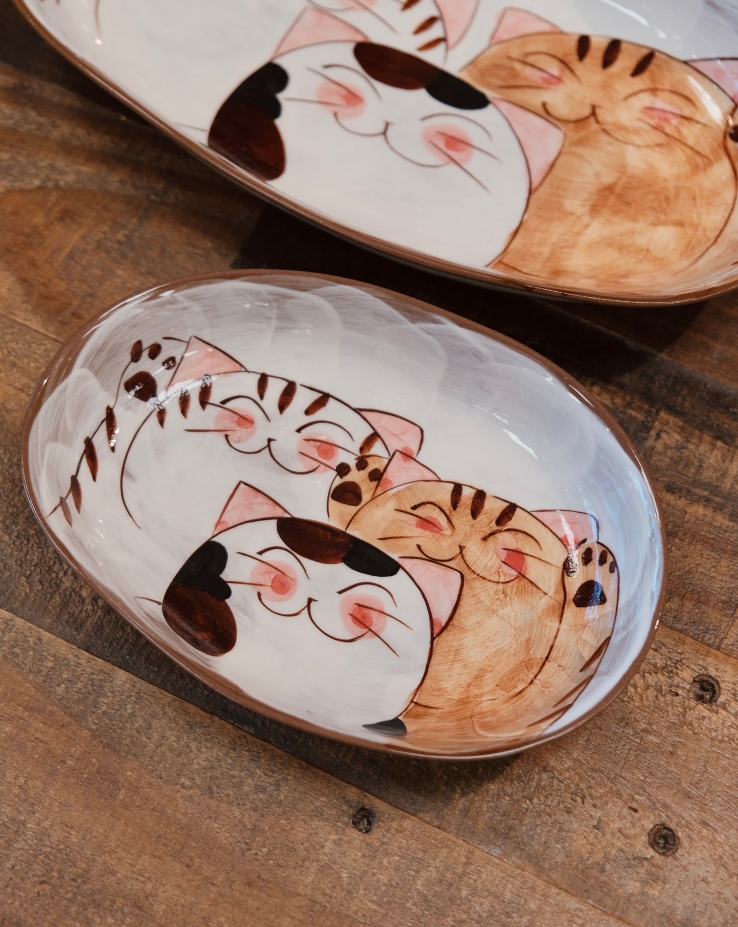 Hasami ware Handcraft Cat Oval Deep Plate Small Size
