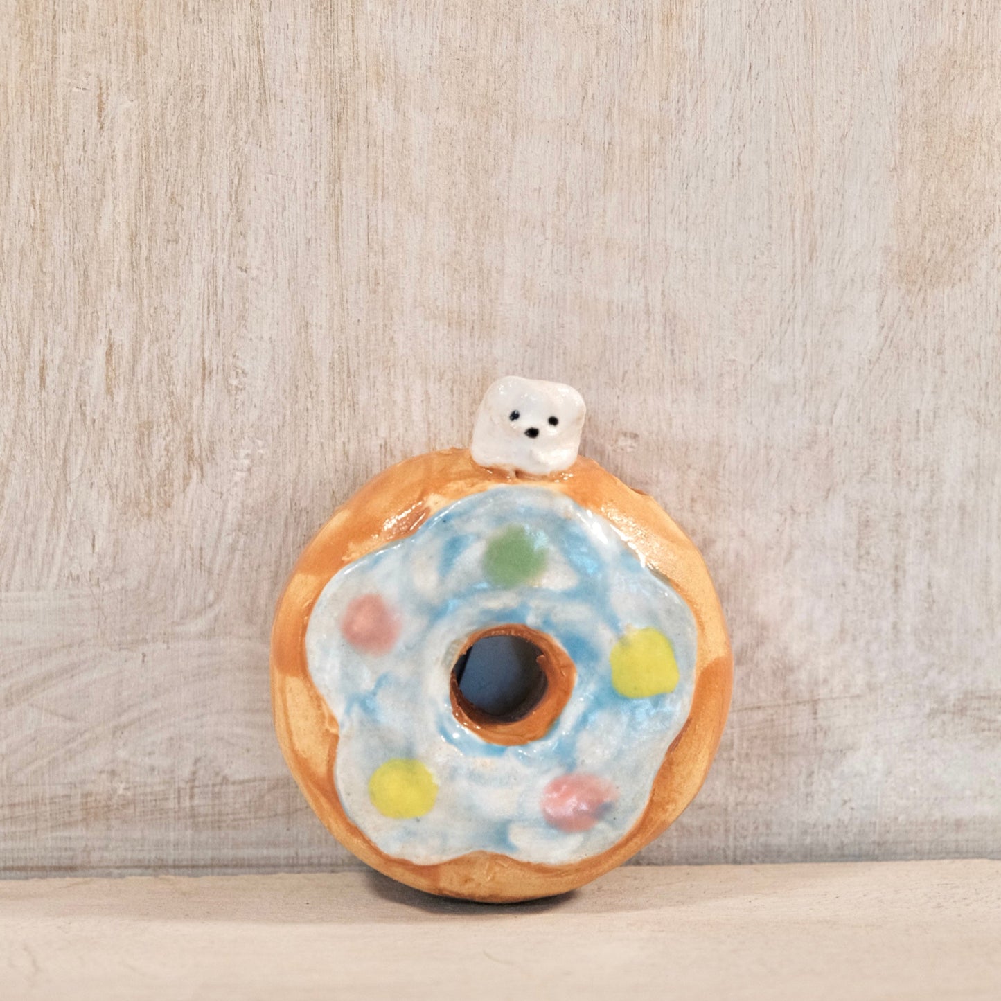 Suzuki Tamami Handmade Donuts Wall Decor (mini flower vase)