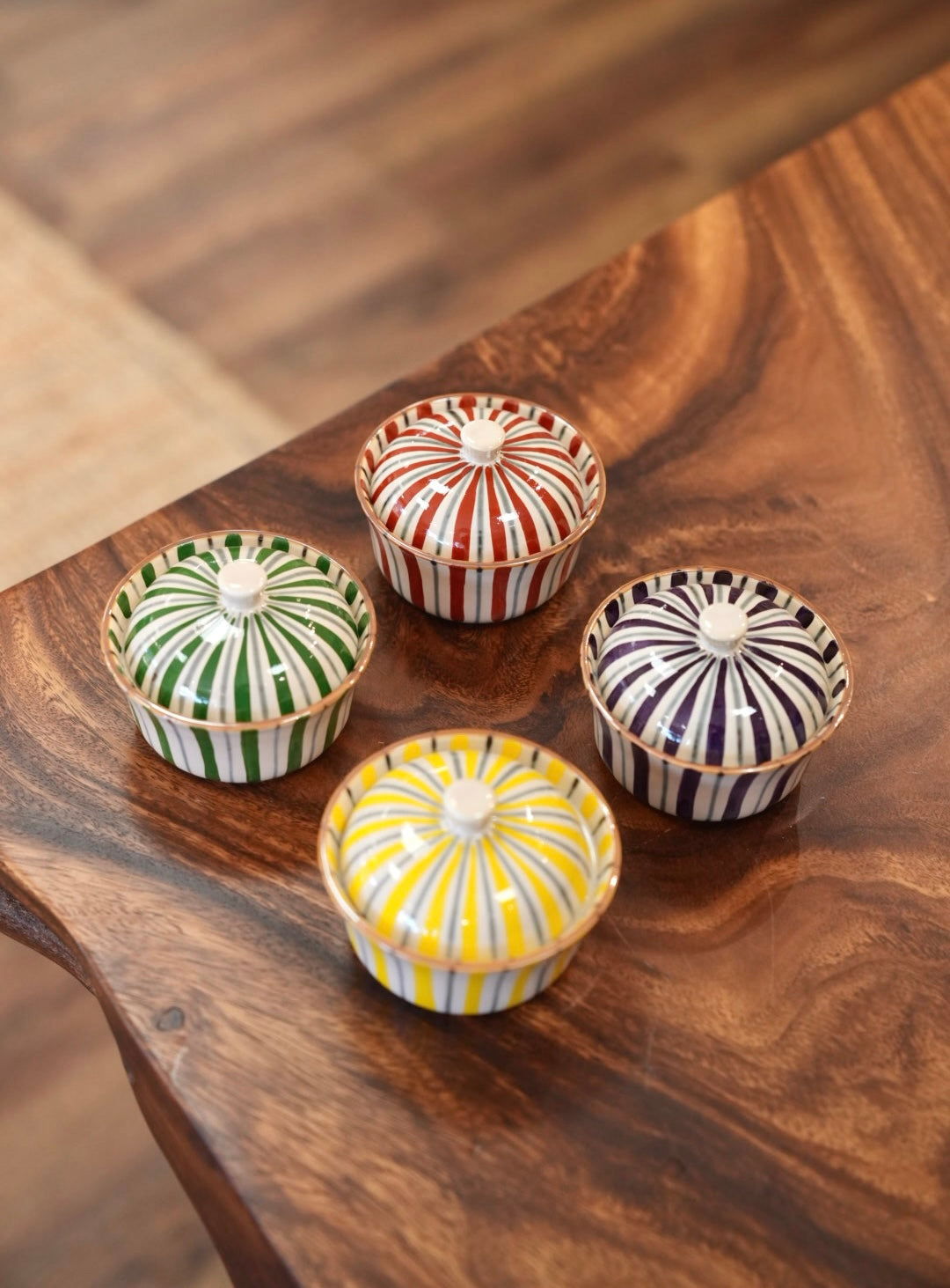 Japan Arita Hand Painted Dyed Brocade “Tokusagusa” Yuzu White Glaze Lidded Bowl – 4 Colors