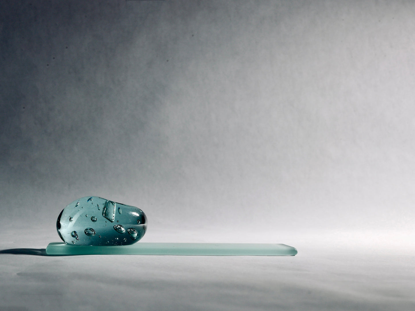 吉田晶乃 Akino Yoshida Handmade Glass Incense Holder