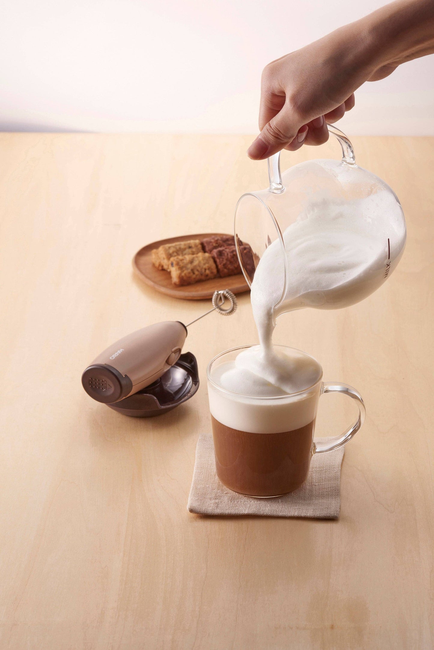 HARIO Matcha Whisk & Creamer