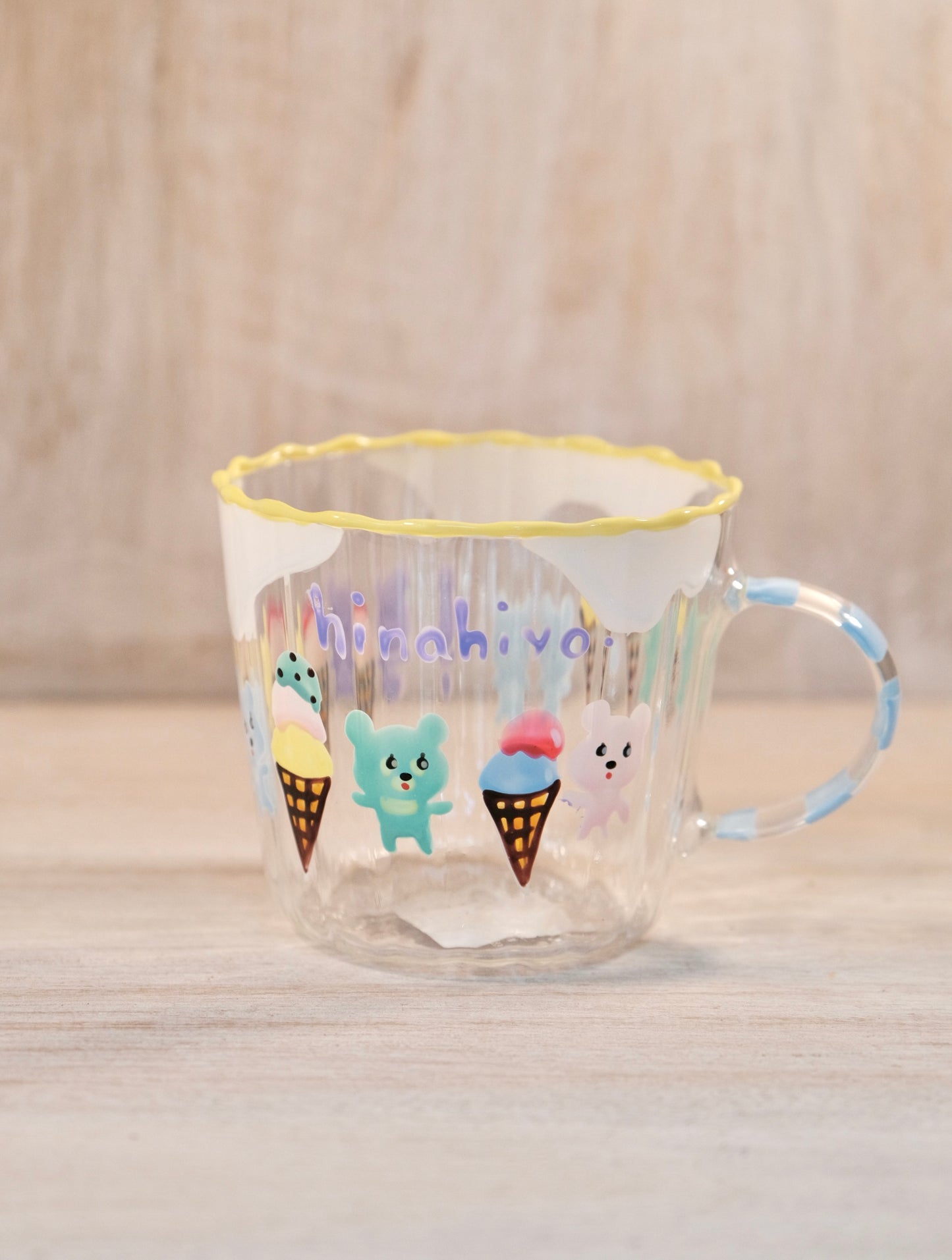 Hina Hiyo Club Hand-drawn Glass Cup