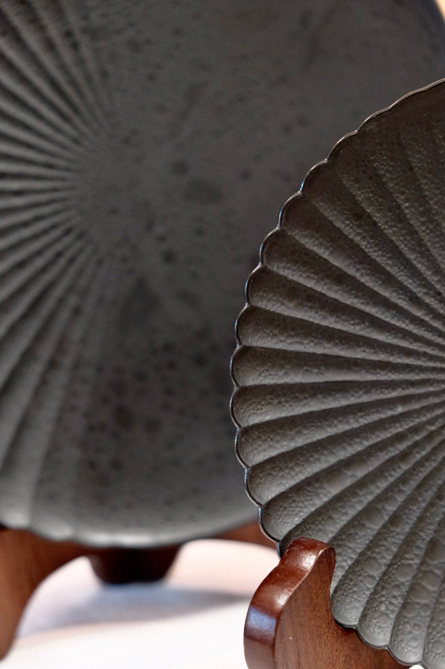 Arita Ware Pearl Bubble Glazing Series (All Black)