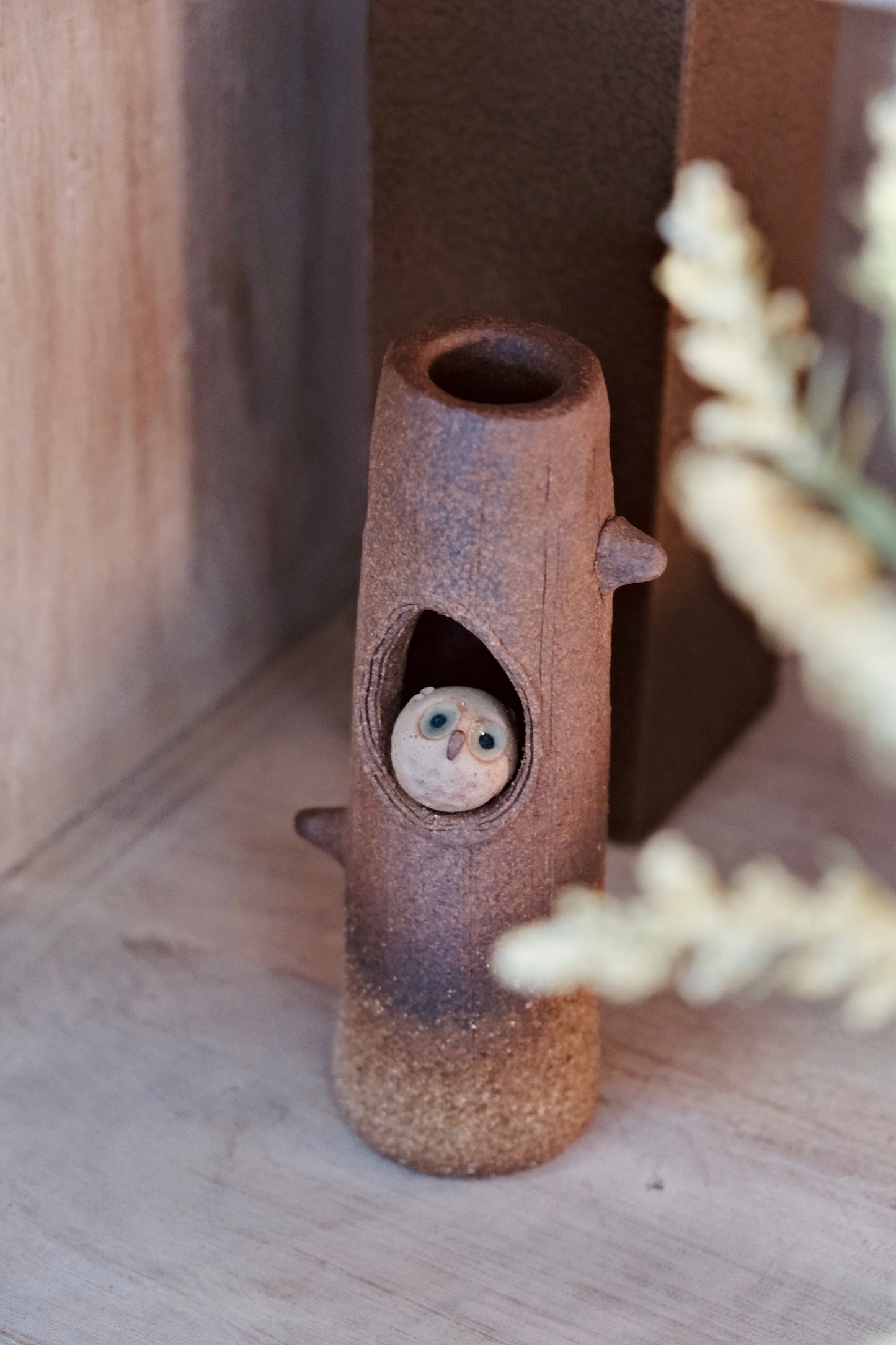 Shigaraki Yaki Owl Ceramic Flower mini vase (Gift box)