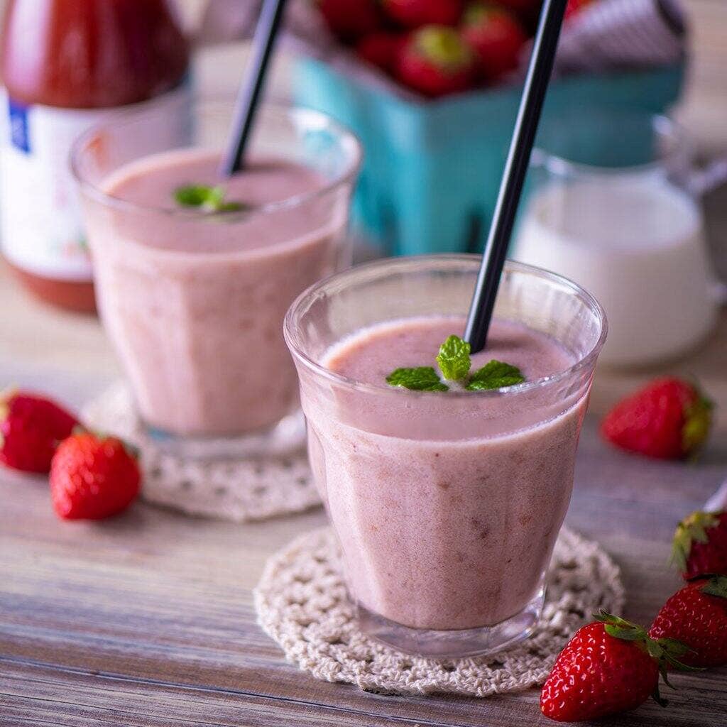 Kuze Fuku & Sons HOMEMADE STRAWBERRY MIXER 15.9 FL OZ