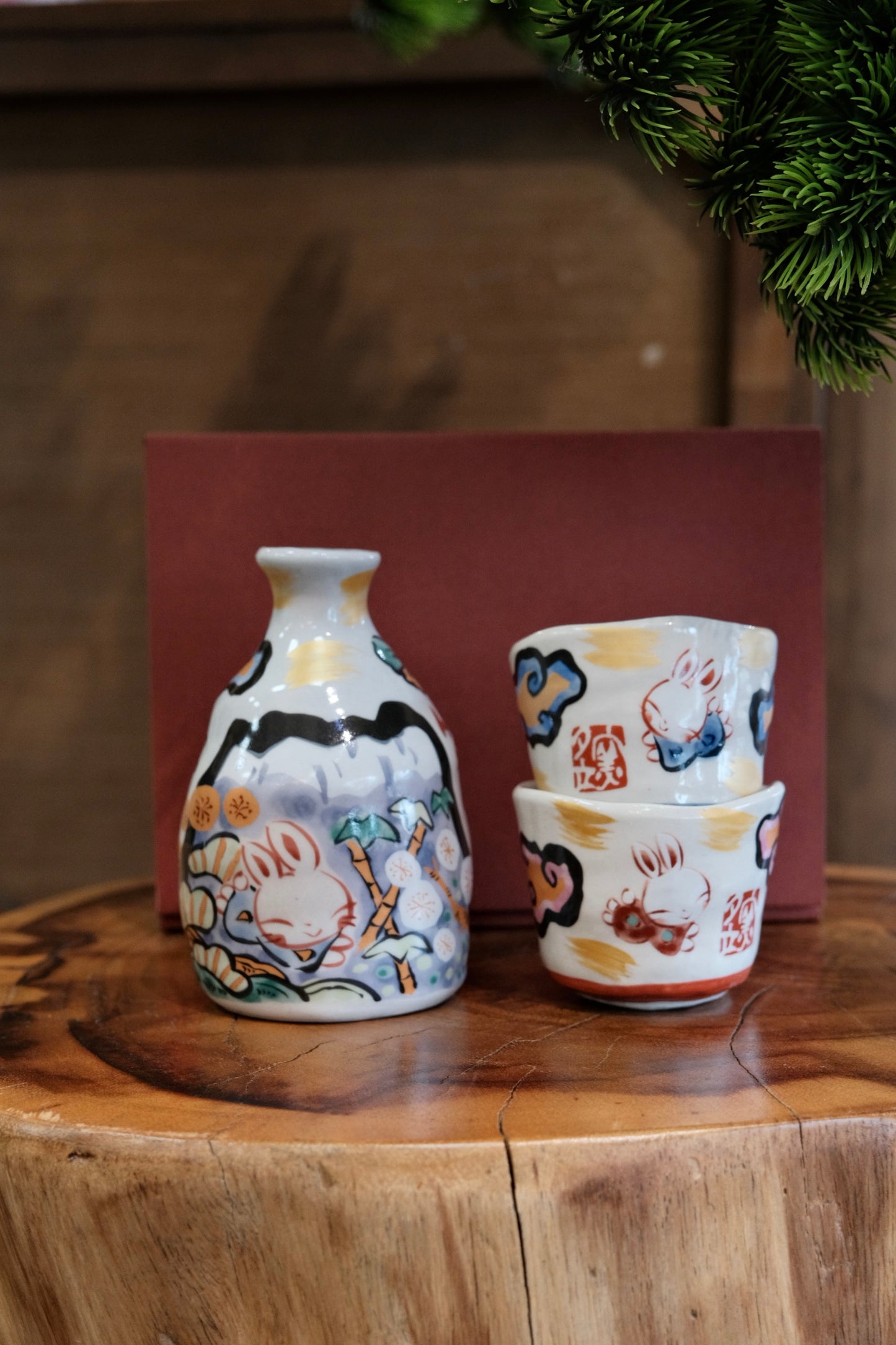 Yudachi Gama Handcraft Lucky Rabbit Sake Set (Gift Box)