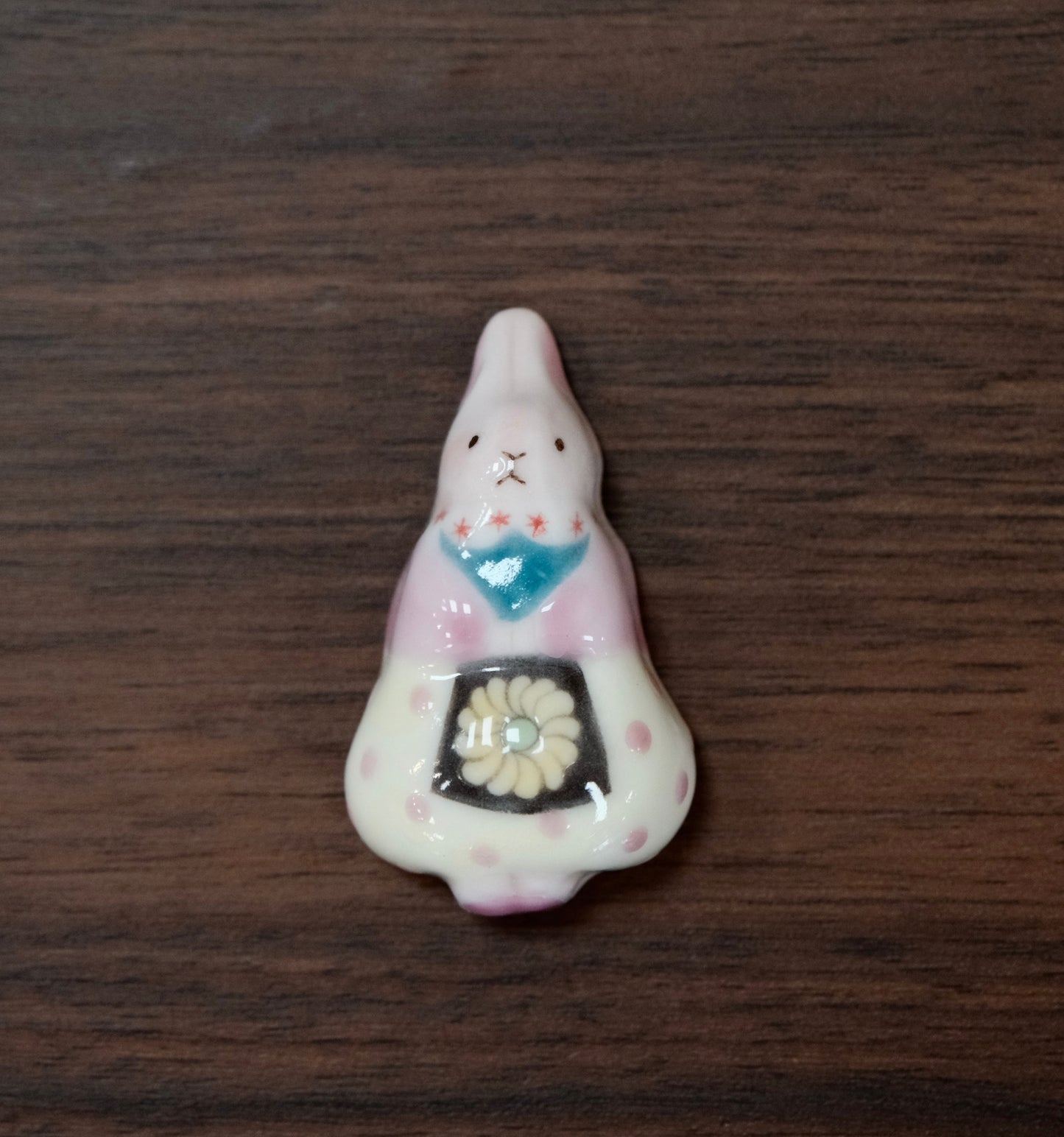 Misa Omote-表 美沙 Kutani Artist Handmade chopstick rest