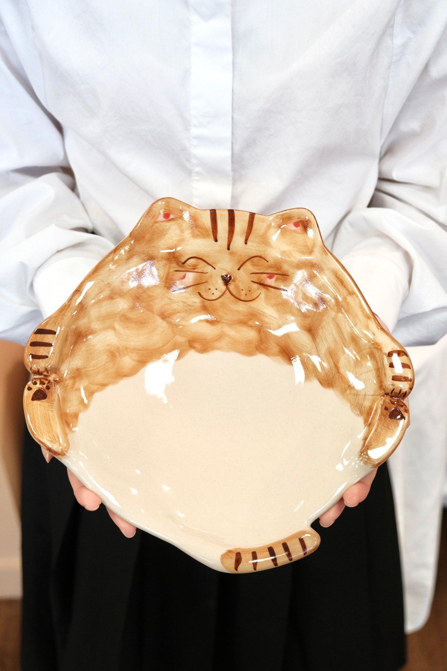 Hasami Ware Handcraft Cat Large Plate