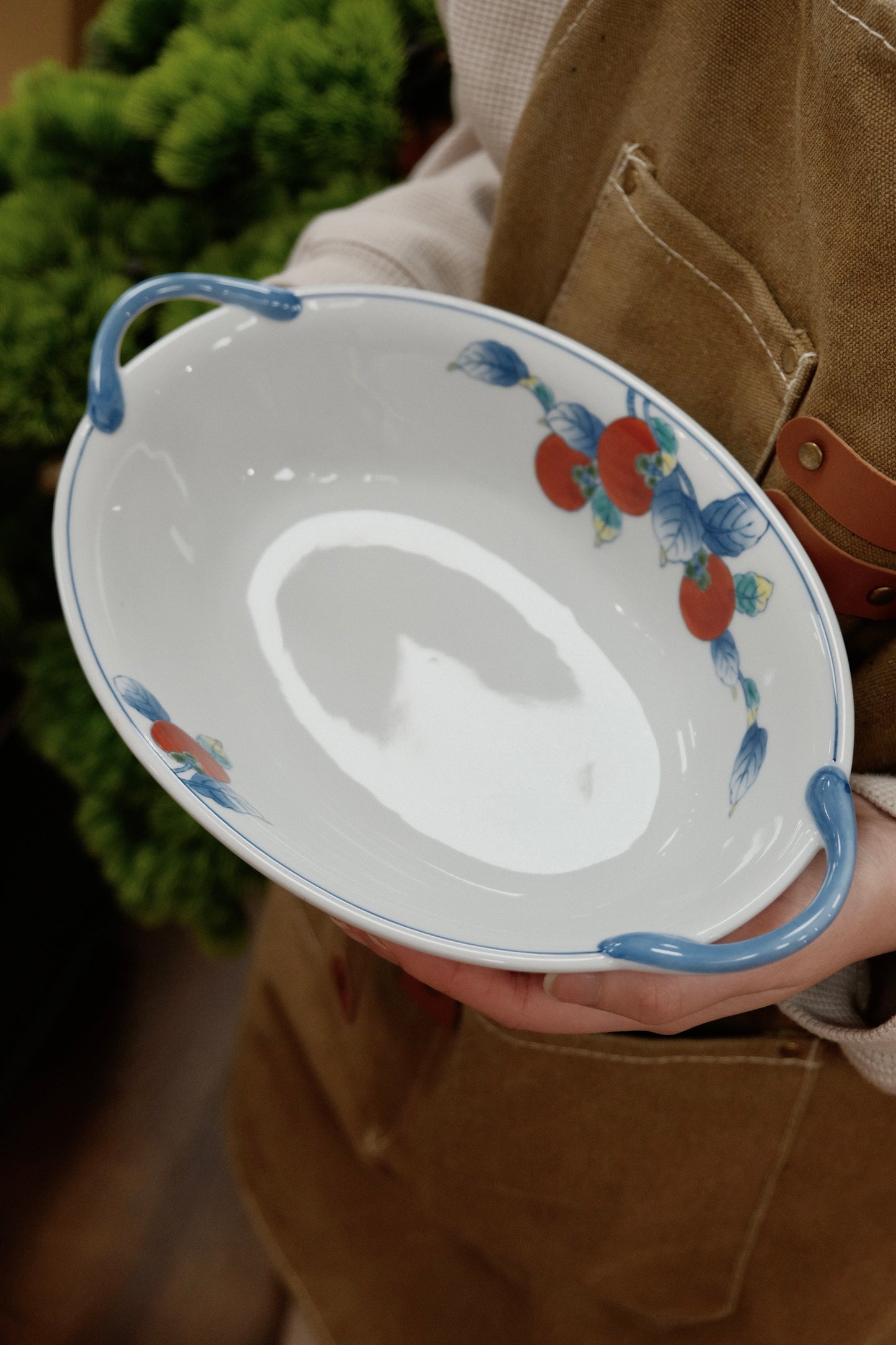 Arita yaki Handmade Persimmon Oval Handle Bowl