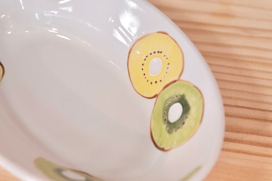 Tokushichi Gama Arita ware Fruits Oval Curry Plate-Kiwi