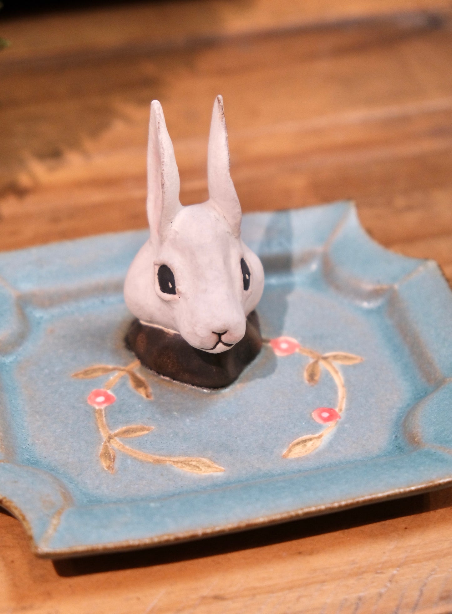 Artisans-森安幸代 Acne Pottery Studio Handmade Jewelry Tray (Rabbit)