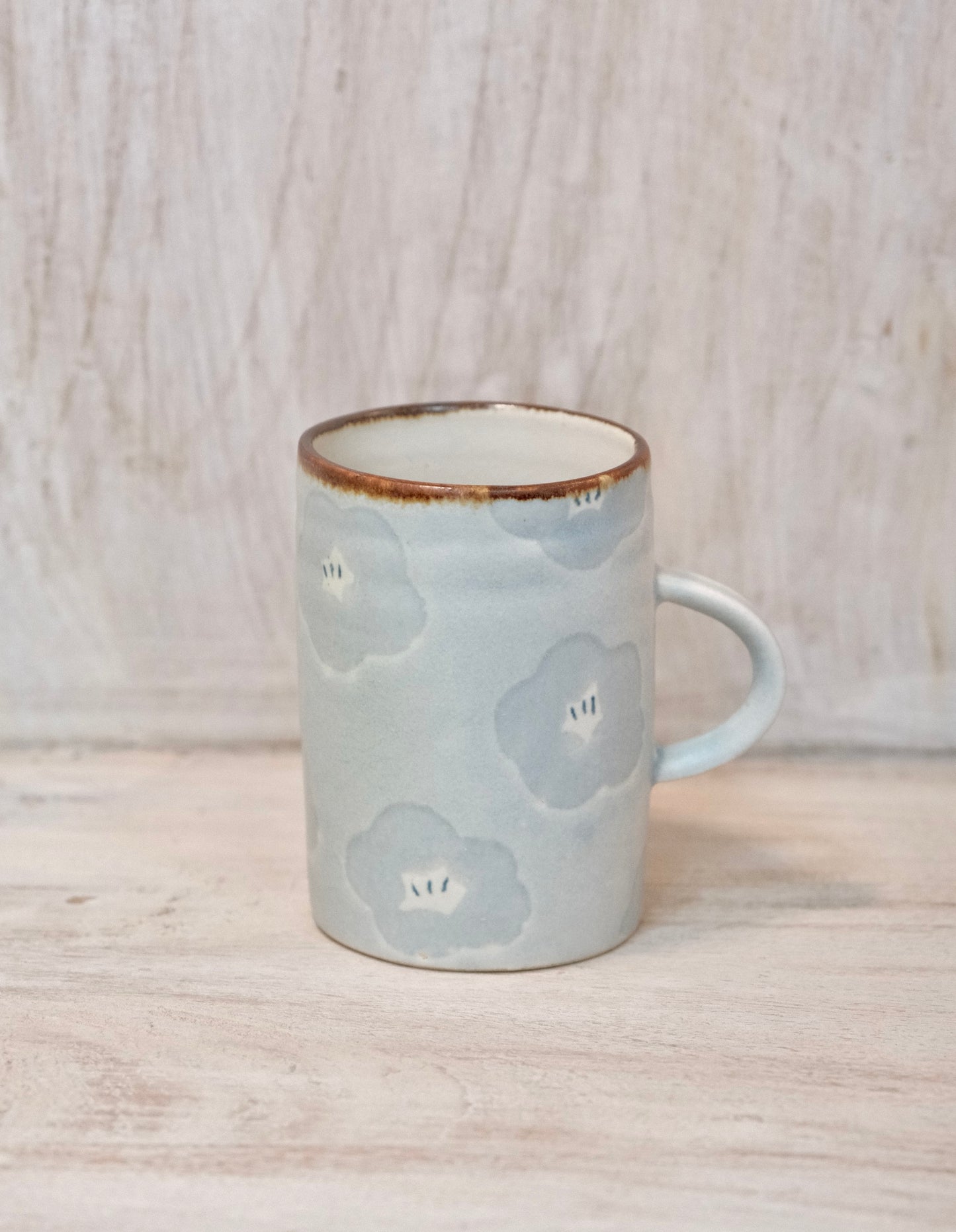 Makiko Sato-佐藤 牧子 Handmade Ceramic Large Mug (Blue flower)
