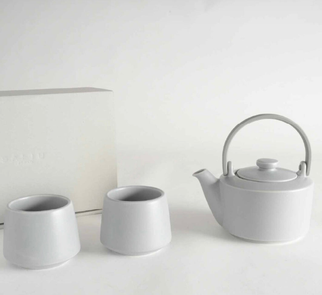 SALIU 缘En Earthen Teapot Japanese Tea Pot Gift Set (Gray)