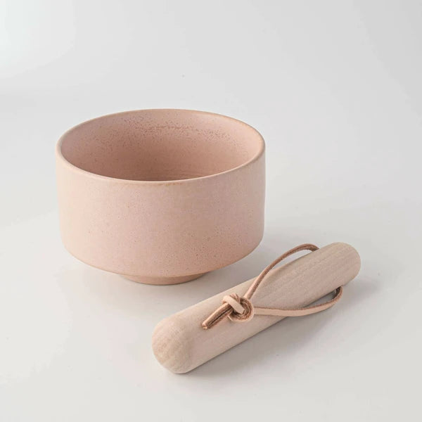 Shinzangama Yamatsu “Chacha Suru” Suribachi Matcha Latte Bowl with wooden grinder stick
