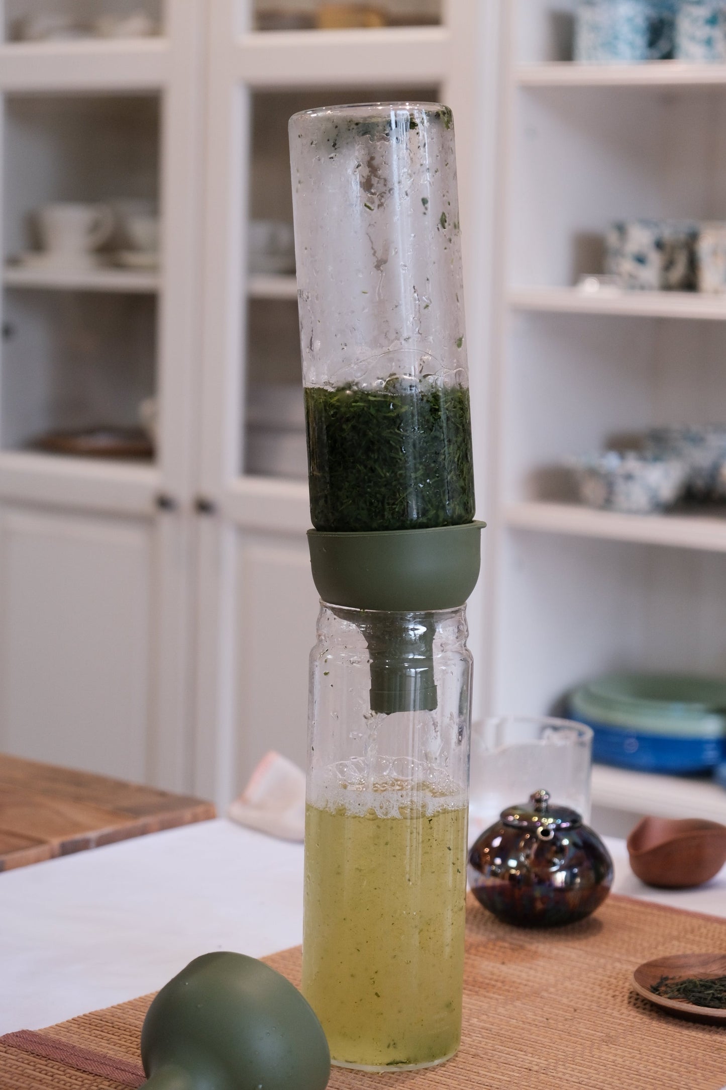 HARIO Japan Filter-in Tea Bottle 750ml