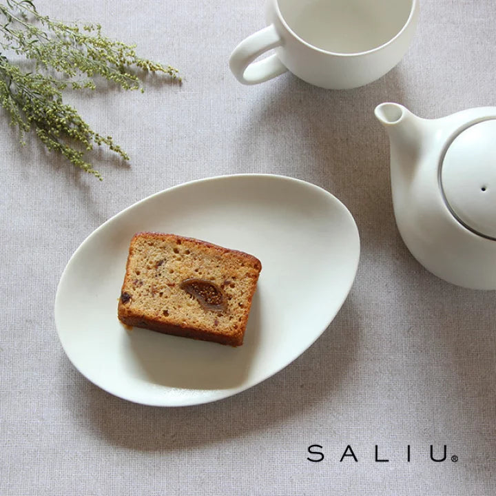 Saliu 'Yui" White Saucer