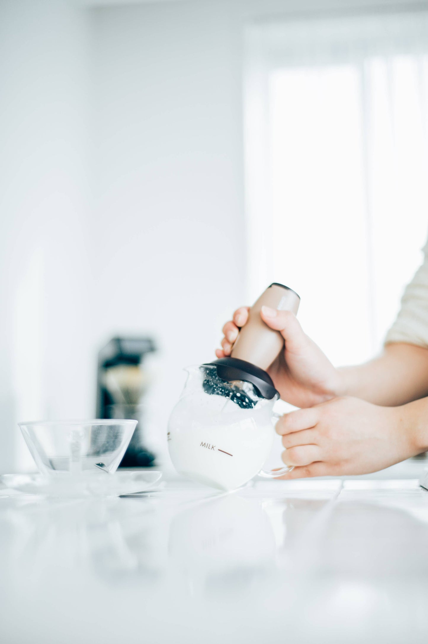 HARIO Matcha Whisk & Creamer