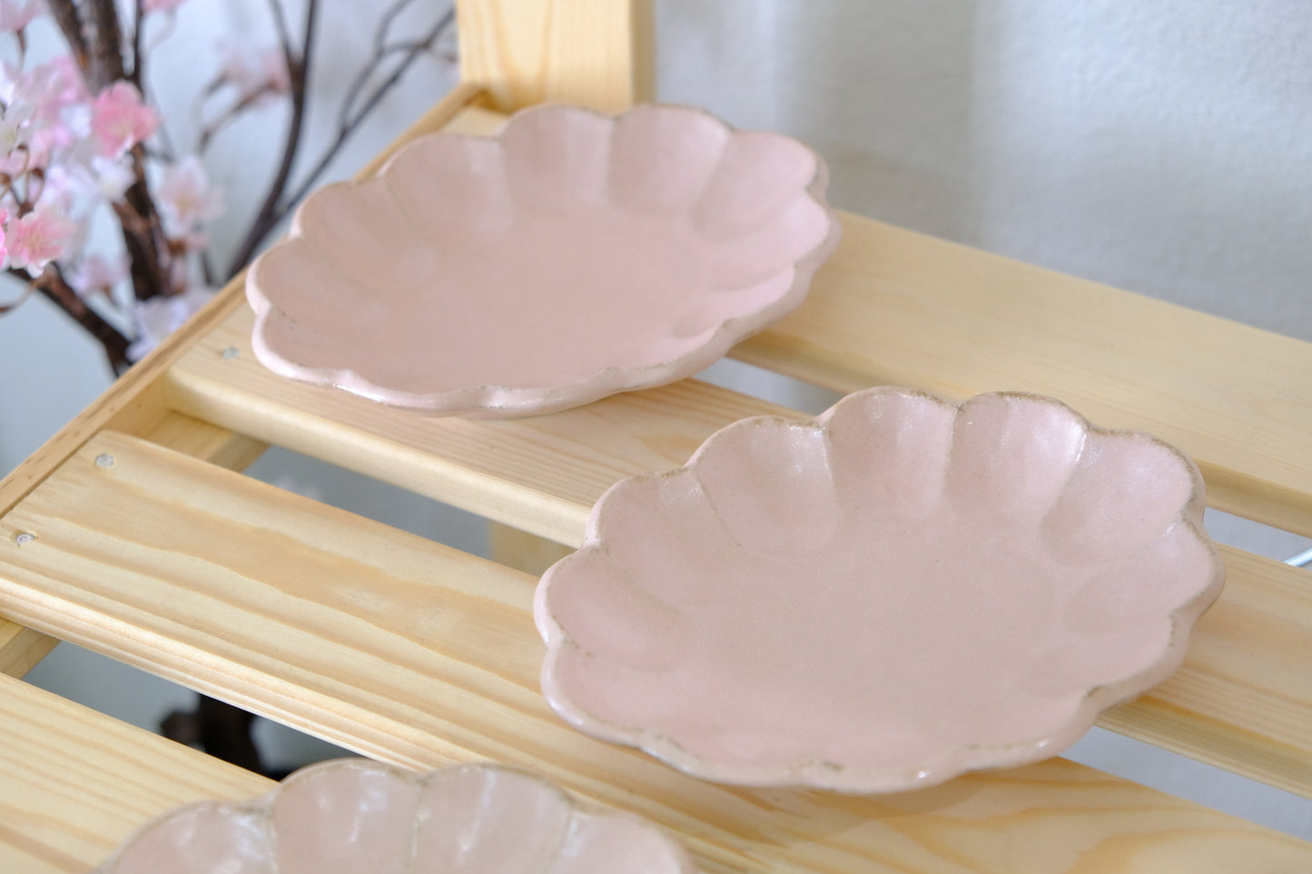 KANEKO KOHYO RINKA FLOWER OVAL DESSERT PLATE (PINK)