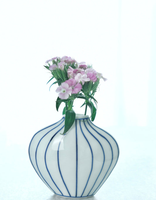 Artisans- Mayuki kato-加藤真雪 Stripe Vase