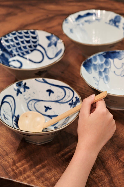Arita Yaki Sometsuke Blue and White Handmade 7.5inch Large Ramen Bowl