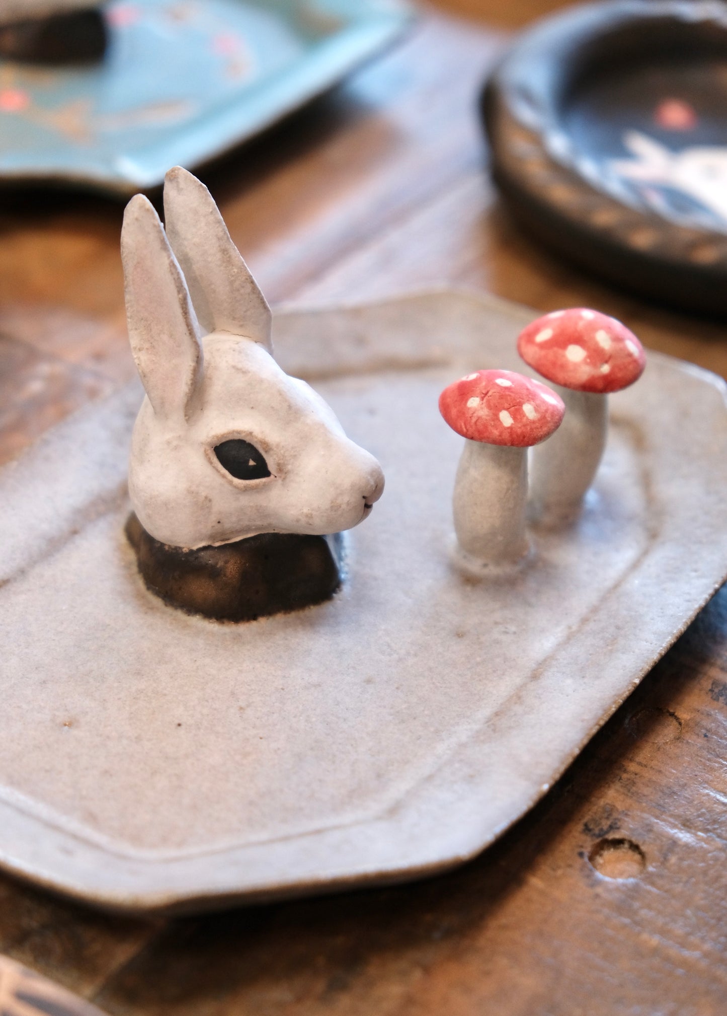 Artisans-森安幸代 Acne Pottery Studio Handmade Accessory Plate Rabbit Brate