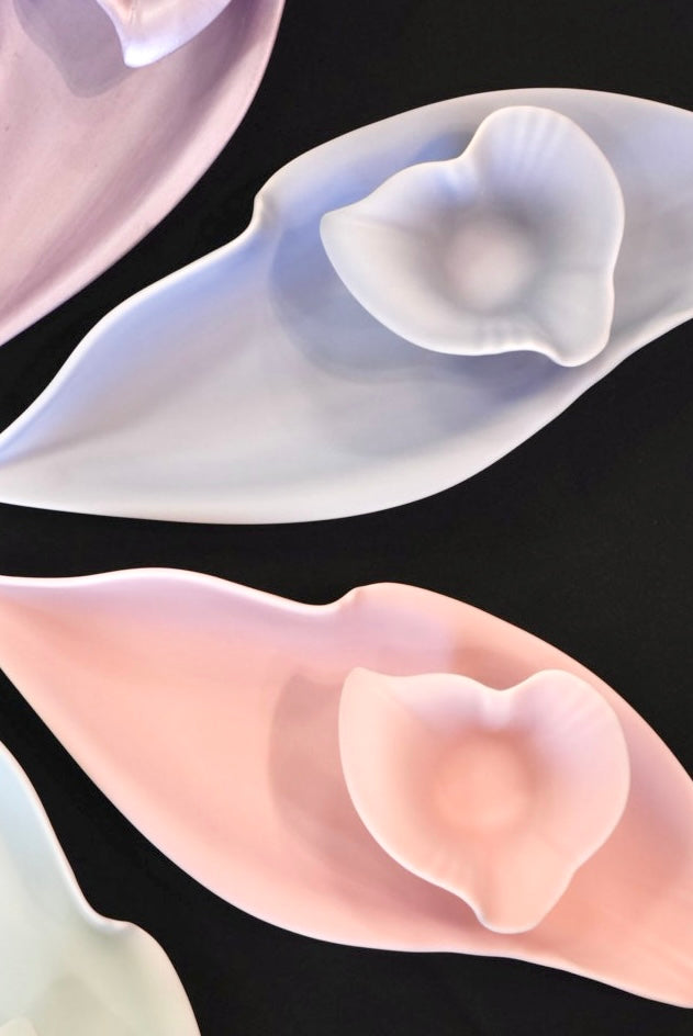 Arita Yaki  Handmade Calla lily shape Series