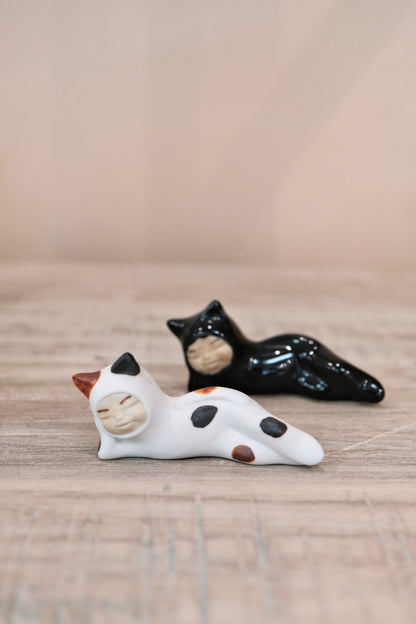 Japan Artisans 北川美宣 Handmade Playful Selection Chopstick Rest-Reclining Cat #3