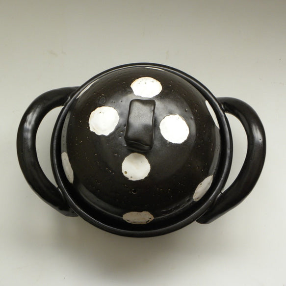 Black Dot Size 7 Nukuta Nabe product view