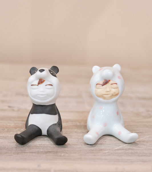 Japan Artisans 北川美宣 Handmade Playful Selection Chopstick Rest- Sitting bear