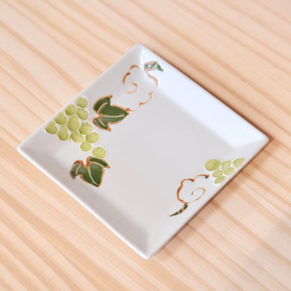 Tokushichi Gama Arita ware Fruits 5'' square dessert plate