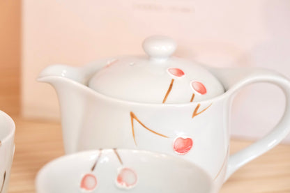 Tokushichi Gama Arita ware Fruits Selection Tea set - Cherry (Gift Box)