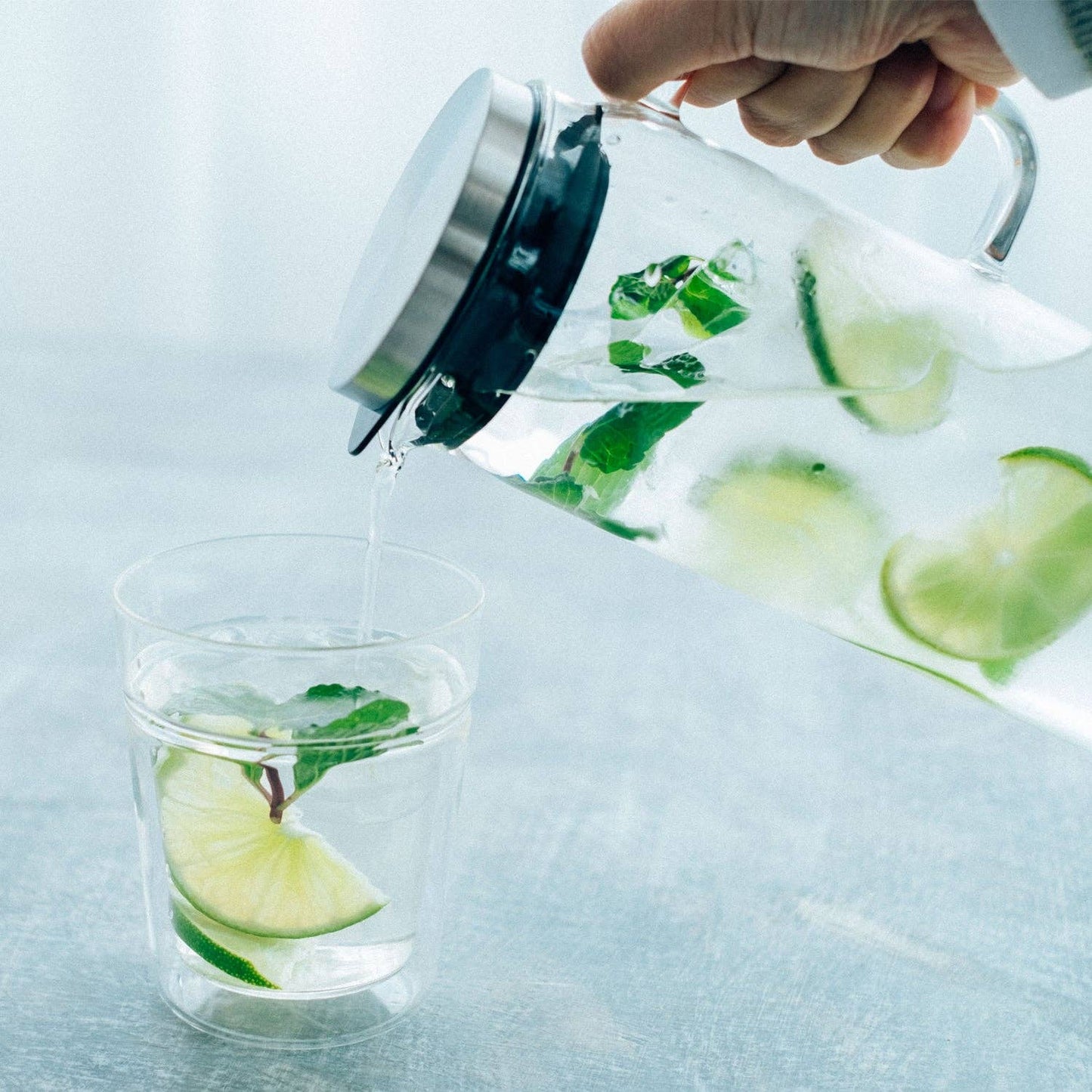 HARIO USA - Water Jug 750mL