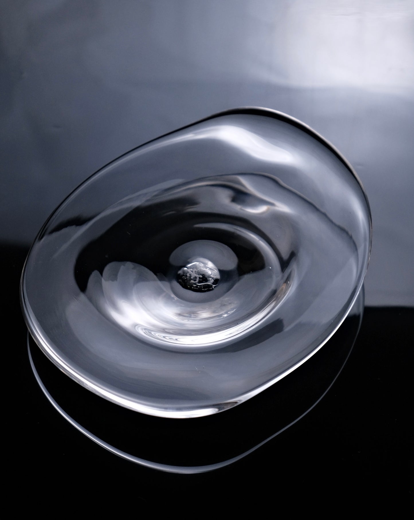 ARTISANS-原光 弘 Handmade Glass Triangle Dish Plate (Two sizes)