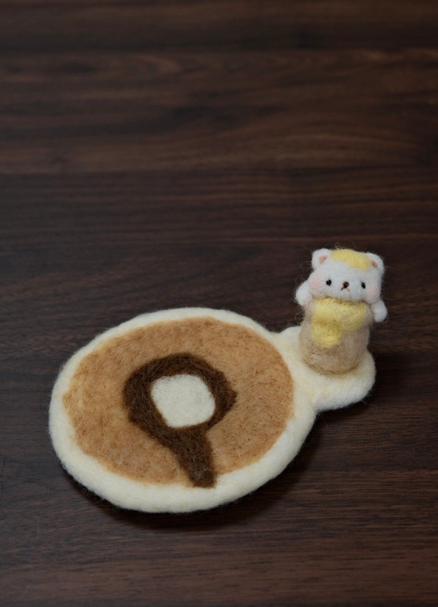 kumapurin-314 Handmade Needle-Felted Coaster (Pancake with honey bear)