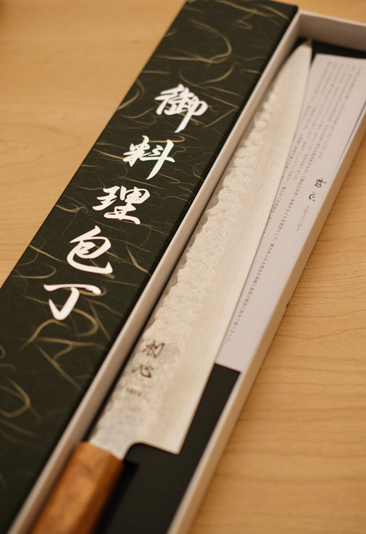 Hatsukokoro Hayabusa VG10 Damascus Tsuchime Sujihiki 270mm / Olive