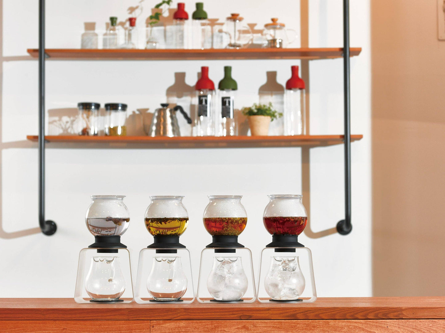 HARIO USA - Tea Dripper LARGO 800 mL Stand Set