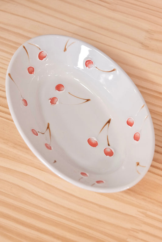 Tokushichi Gama Arita ware Fruits Oval Curry Plate-Cherry