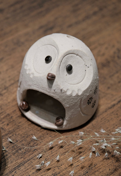 Shigaraki Yaki Owl Cone Incense Stand (Gift box)