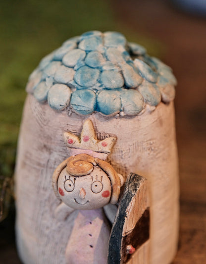 野村典子-Noriko Nomura Handmade Storybook Collection Flower vase (#10)