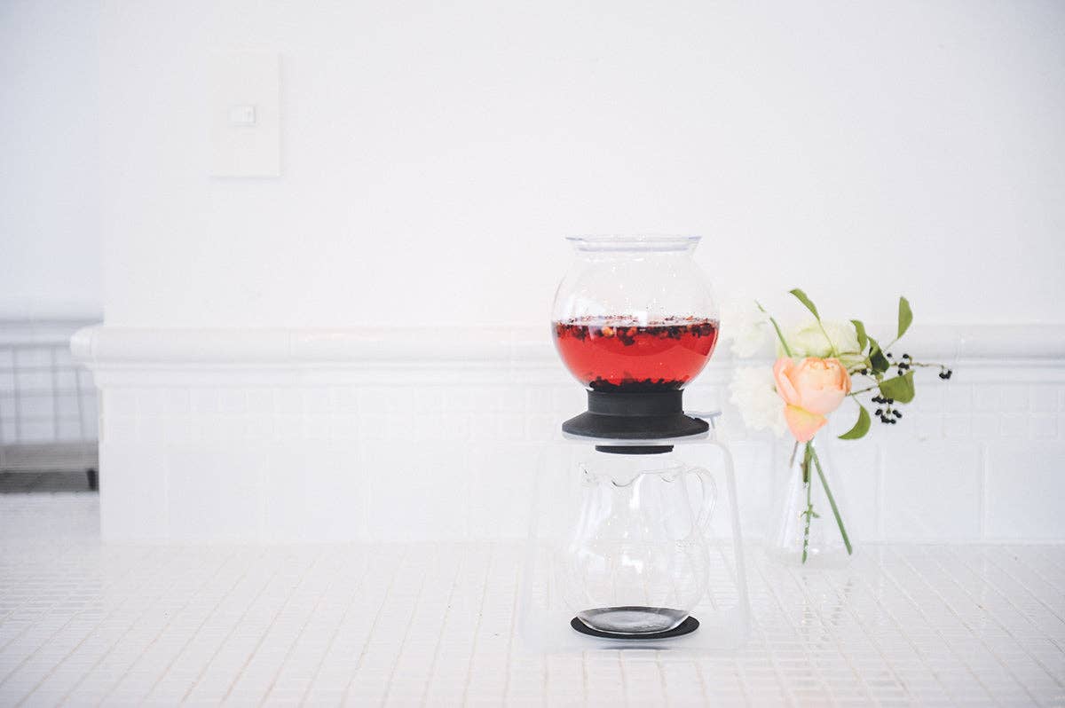 HARIO USA - Tea Dripper LARGO 800 mL Stand Set