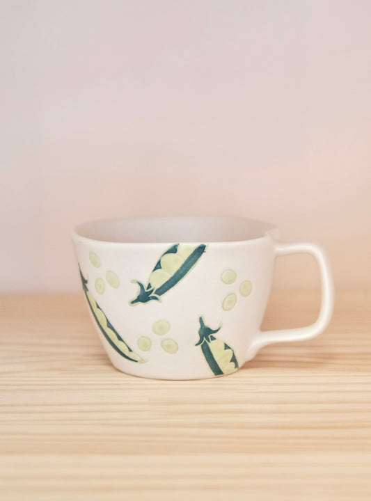 Kikuso Kiln Japan Hasami handcraft soup cup-Peas