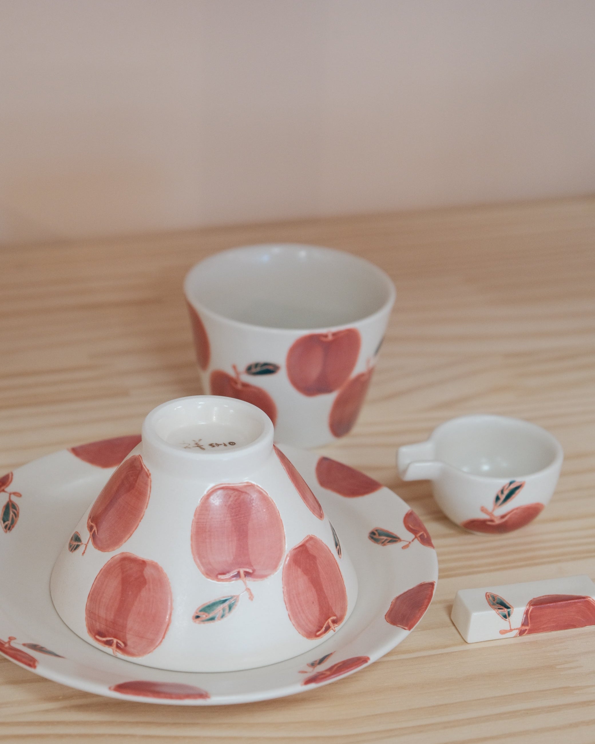 03-4 Gifts $50–$75 – Orange Market Tableware
