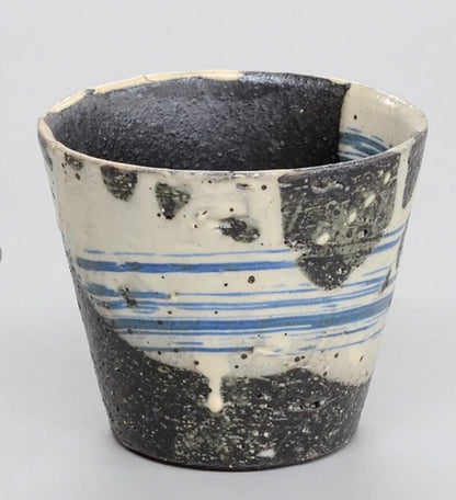 Japan Handmade Shigaraki ware Collector’s Special Edition Series
信楽焼