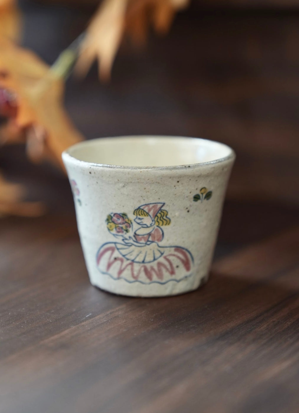 TATA pottery-田中大輝＆田辺桂 Choko Cup (Red Dress Girl)