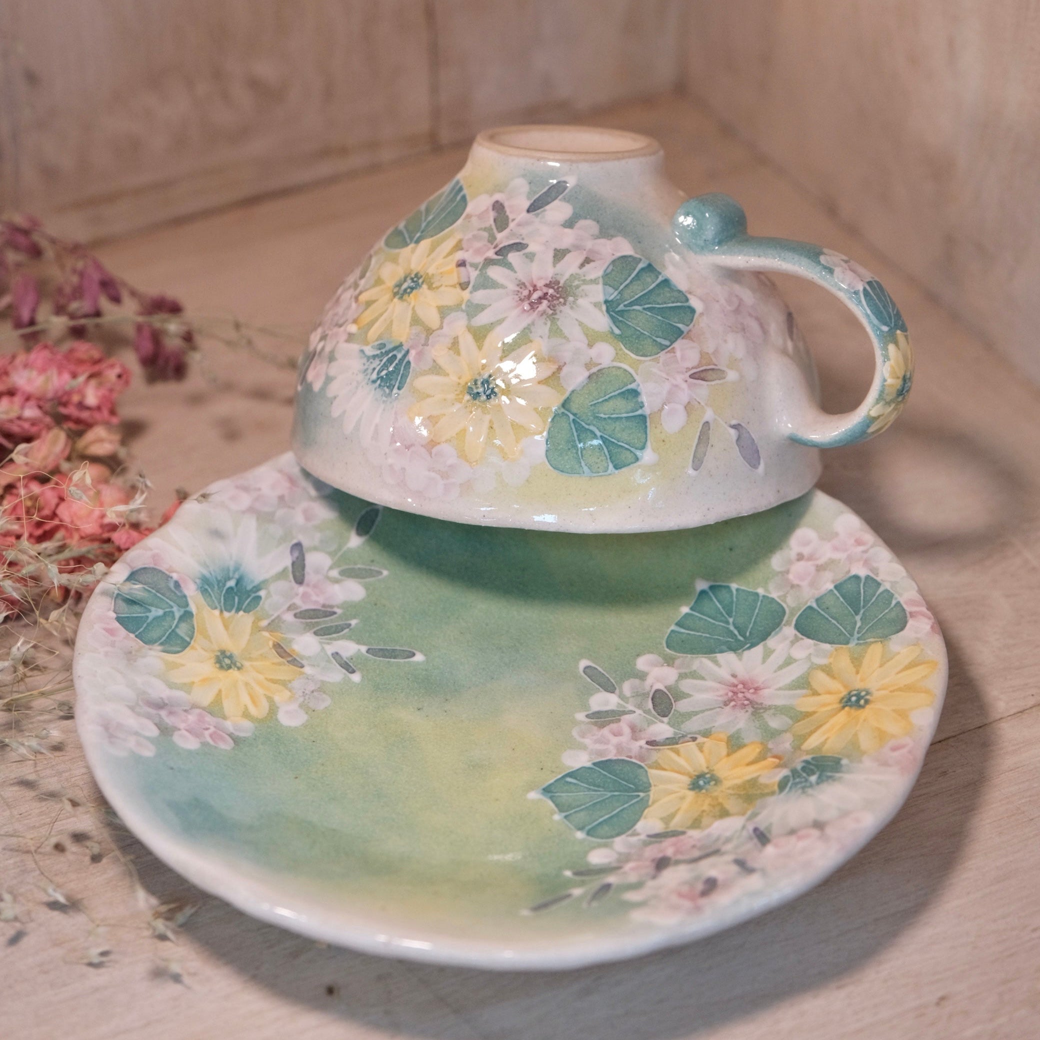 YUZURIHA Flower Collection – Orange Market Tableware