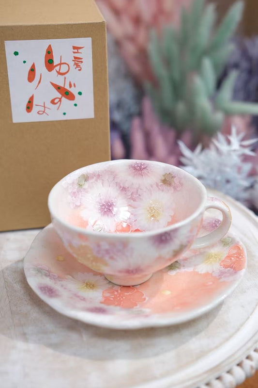 YUZURIHA FLOWER HANDMADE CERAMIC FLOWER CUP AND SAUCER
