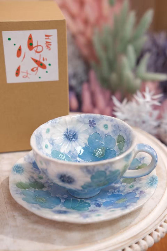 YUZURIHA FLOWER HANDMADE CERAMIC FLOWER CUP AND SAUCER