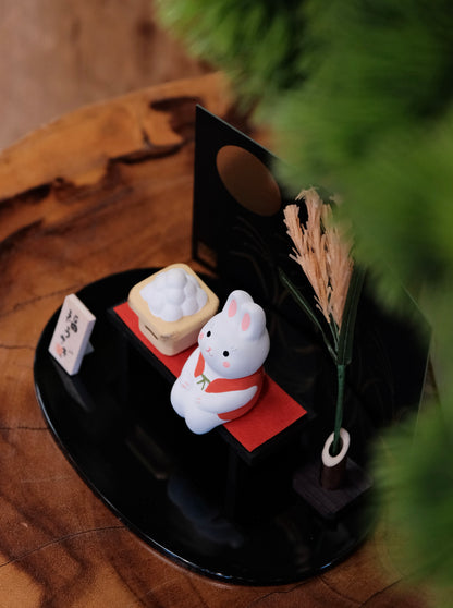 Yakushigama Nishikisai Moon-Viewing Rabbit Set – Large