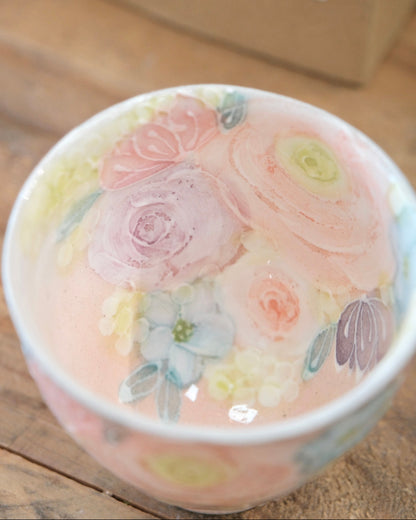 Seto Ware YUZURIHA Flower Tea Cup